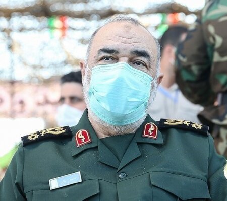 دستور سردار سلامی به سپاه‌ های استانی برای راه‌اندازی داروخانه‌ های سیار