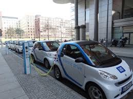 سه عامل مهم در افزایش فروش خودروهای برقی در جهان