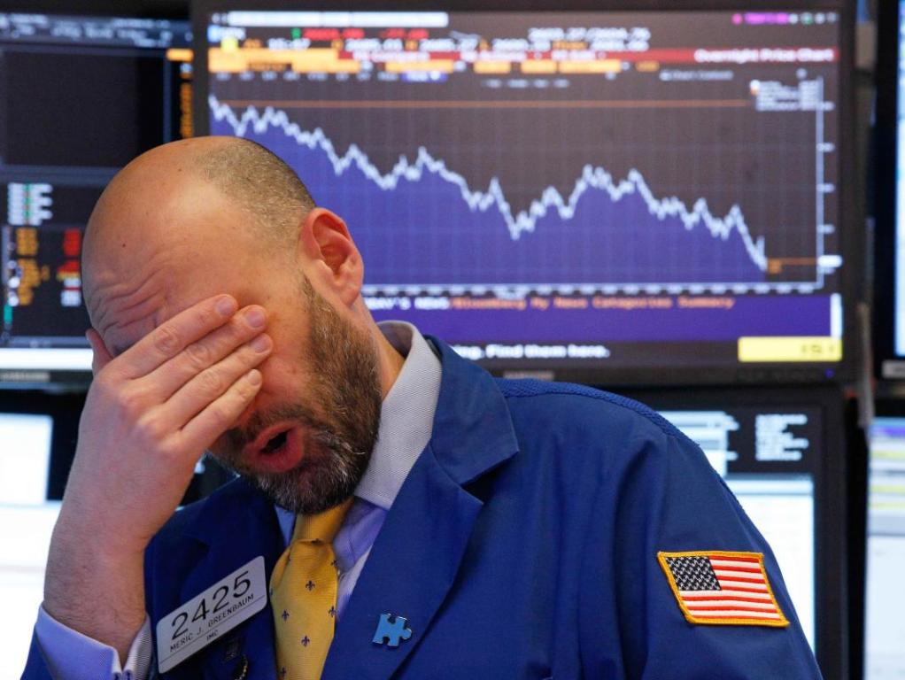 عقب نشینی شاخص‌ بازارهای سهام آمریکا در نخستین روز معاملاتی هفته