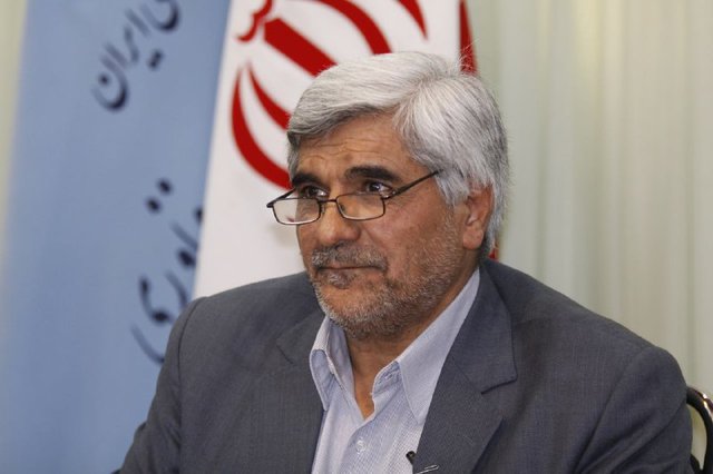 وزیر علوم :۱۳۱ آزمایشگاه مرکزی با محصولات ایرانی تجهیز می‌شوند
