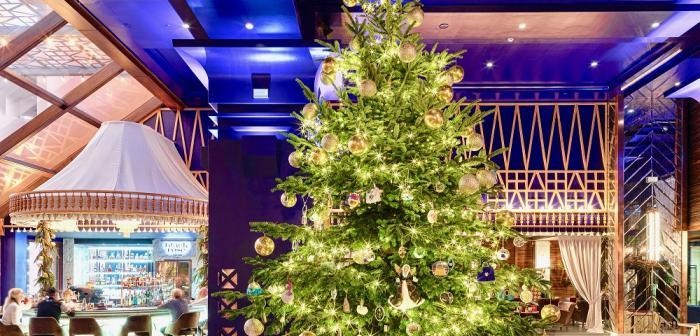 گران‌ترین درخت کریسمس جهان چگونه تزیین شده است؟ +عکس
