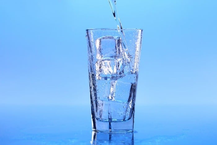 کدام کشورها آب نوشیدنی کافی دارند؟