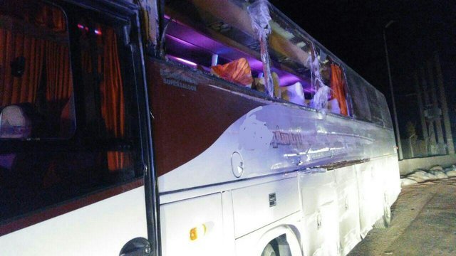 مجروح‌شدن ۱۷ نفر بر اثر واژگونی اتوبوس +تصویر