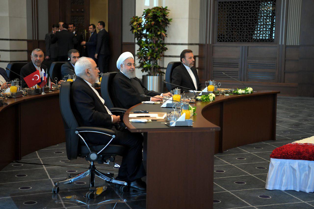 روحانی: آمریکا می‌خواست داعش و النصره ابزارهای آن در منطقه باشند