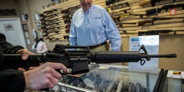 بزرگ‌ترین فروشگاه زنجیره‌ای آمریکا فروش اسلحه را متوقف کرد