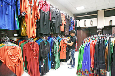 واردات پوشاک قاچاق؛ بدلیل افزایش قیمت پوشاک داخلی/ ایجاد چندین هزار شغل با مدیریت صنعت پوشاک کشور
