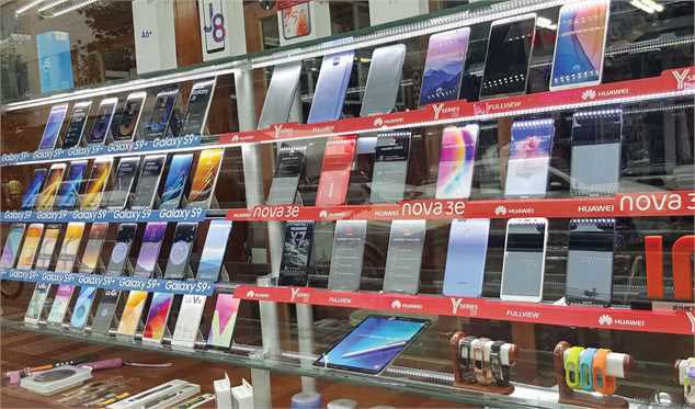 تداوم نابسامانی بازار گوشی تلفن همراه