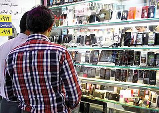 ممنوعیت واردات گوشی‌های بالای ۳۰۰یورو به کشور