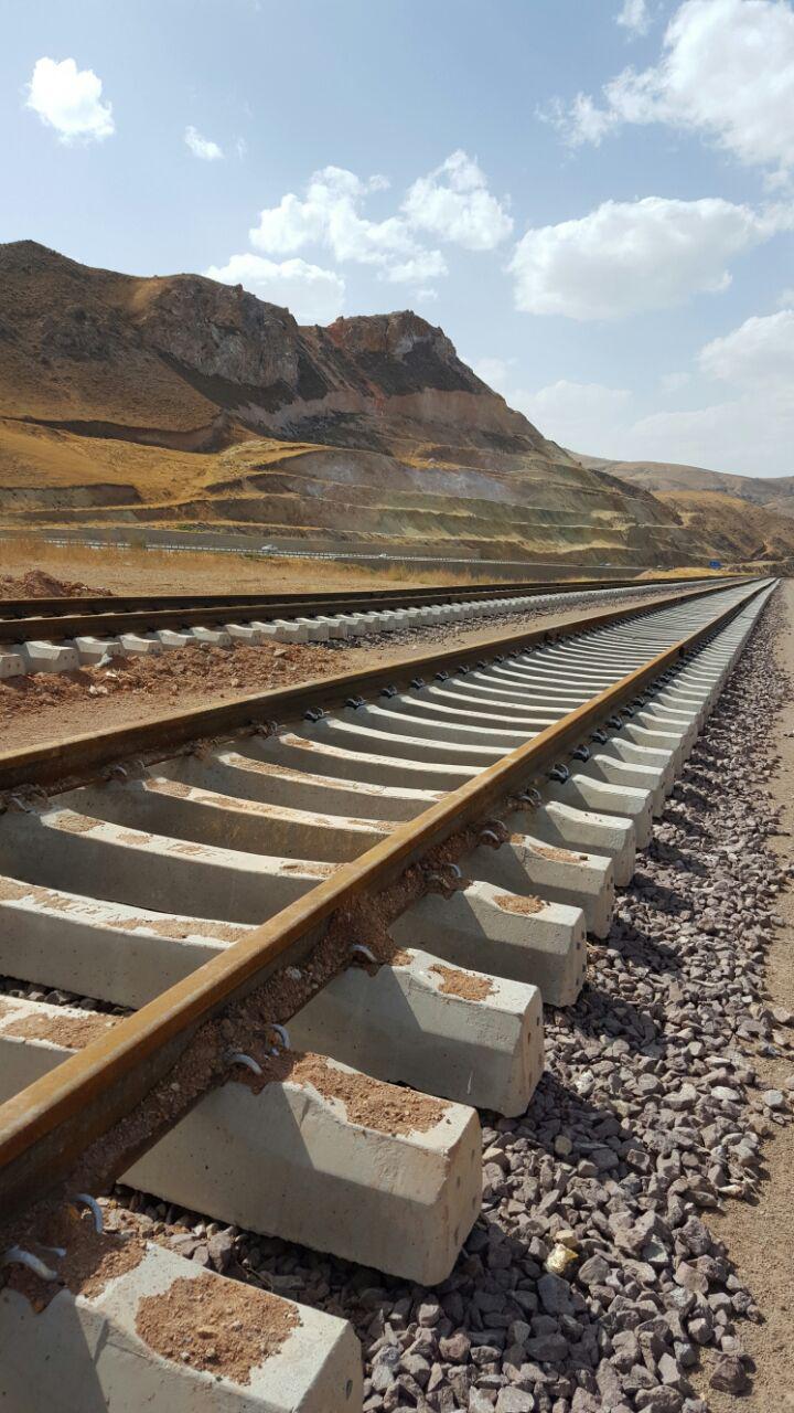 راه‌آهن قزوین - رشت در مراحل پایانی