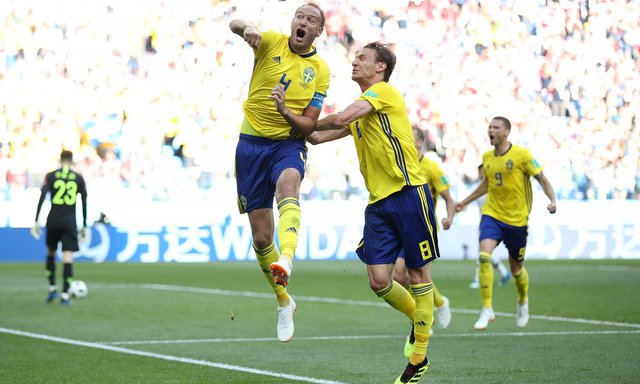 پیروزی سوئد به لطف VAR