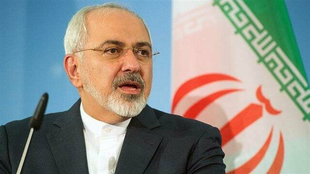 ظریف: حتی یک ایرانی گزینه تسلیم در مقابل آمریکا را انتخاب نمی‌کند