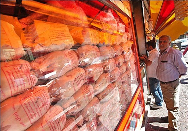 گرانی محصولات پروتئینی، تقاضا برای خرید مرغ را بالا برد 