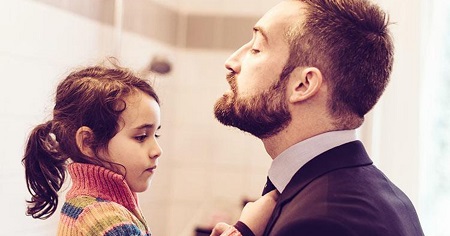 بهترین رفتار پدر با دختر در سنین مختلف