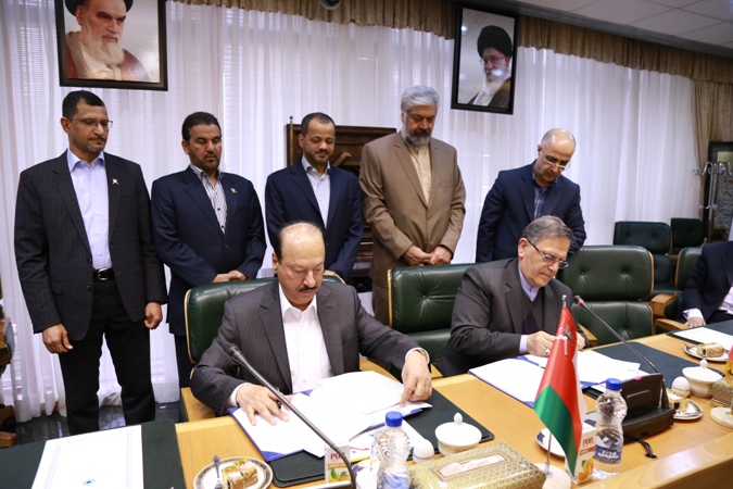 امضاء تفاهم‌نامه همکاری بانکی ایران و عمان