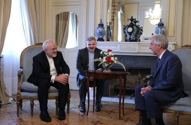 ظریف با رئیس‌جمهور اروگوئه دیدار کرد