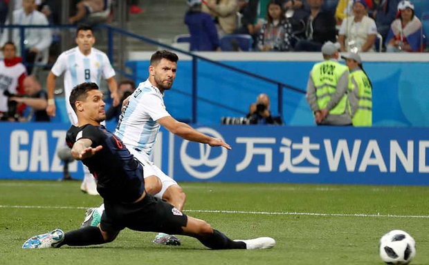 آرژانتین در جام جهانی ماندگار شد