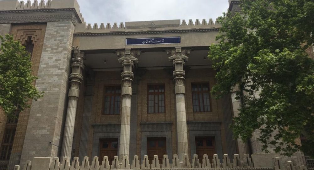 وزارت خارجه گرفتن حق آبه ایران از افغانستان را از دستور کار خارج کرد