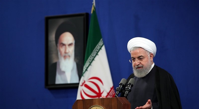 روحانی: تورم ماهانه کاهش پیدا کرده است