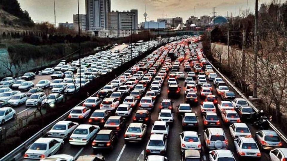  ترافیک سنگین در محورهای مواصلاتی منتهی به تهران