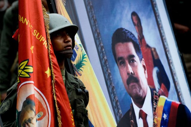 مراسم تحلیف زودتر از موعد رییس جمهور  ونزوئلا