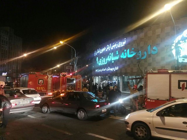 آتش‌سوزی در حوالی میدان پاستور تهران +عکس