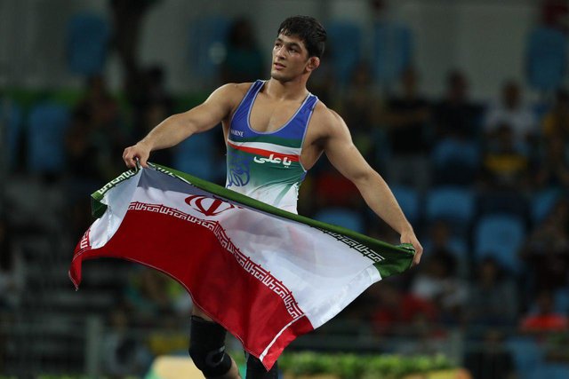 یزدانی و علیزاده برترین ورزشکاران ایرانی سال شدند