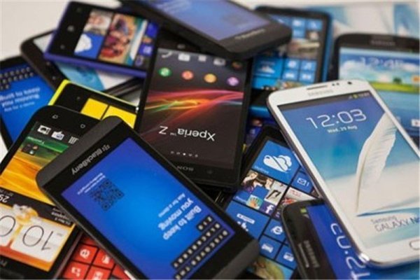 واردات گوشی تلفن همراه ۲برابر شد