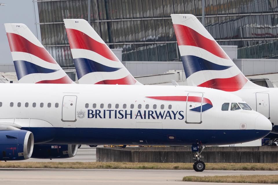 هواپیمایی انگلیس ۱۲هزار کارمند خود را اخراج می‌کند