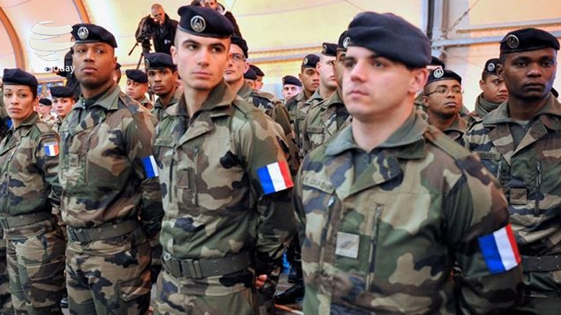 پس از ۲۰ سال دوباره سربازی در فرانسه اجباری شد