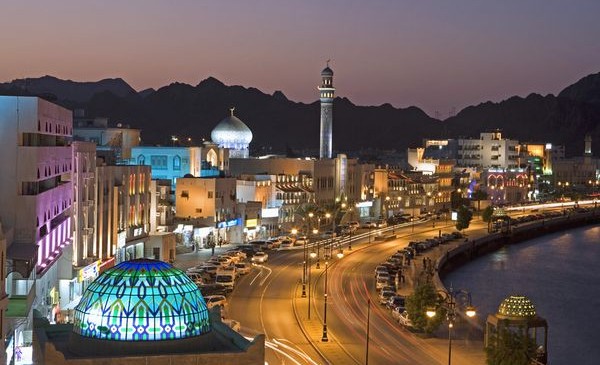 استراتژی جدید عمان در قبال ایران و عربستان