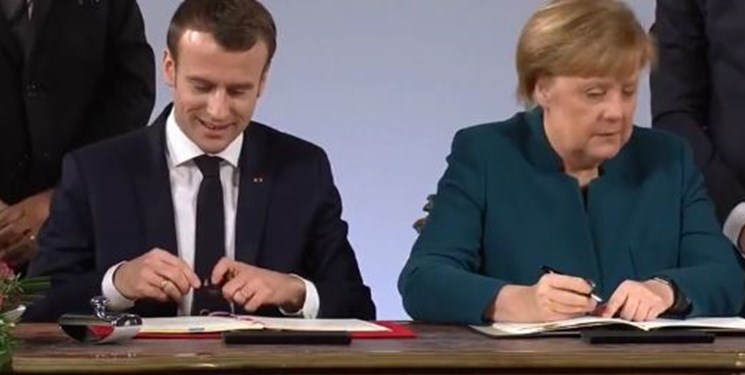 مرکل و ماکرون پیمان همکاری برلین-پاریس را امضا کردند