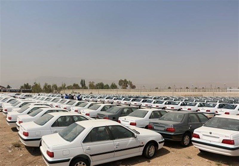 نماینده مجلس: فعالیت دلالان باعث رشد قیمت‌ خودرو شد