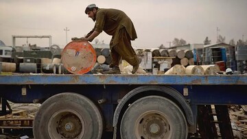 توافق طالبان برای خرید نفت و گاز ارزان از روسیه